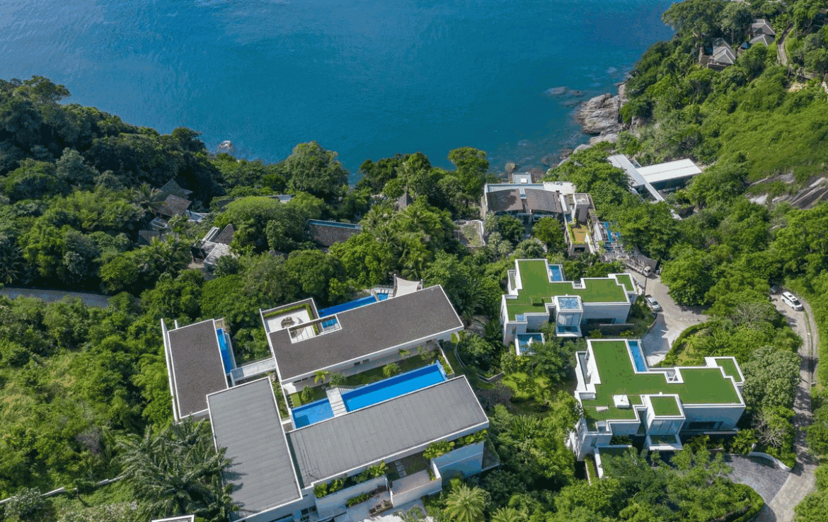 Kamala 4 bedroom / 6 bathroom Villa for sale on Phuket island 4 bedroom / 6 bathroom Villa in Kamala is on the market for sale, or re-sale.