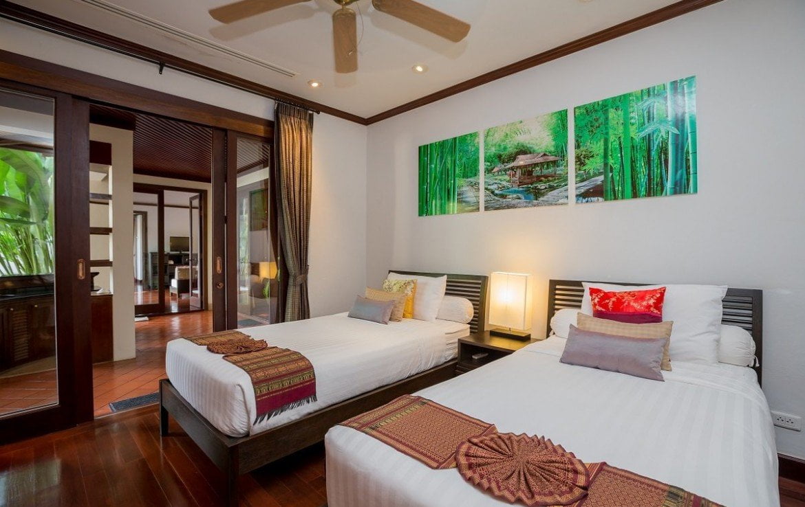 Bangtao 4 bedroom / 4 bathroom Villa for sale. This 4 bedroom / 4 bathroom Villa for sale is located in Bangtao on Phuket